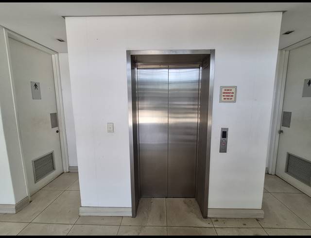 5,204M² OFFICE TO LET IN WOODMEAD